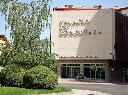 APLAZADOS los espectculos del Palacio de Congresos de Jaca